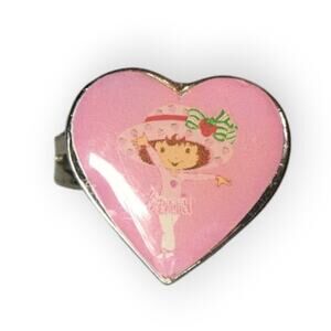 Strawberry Shortcake child's ring, adjustable ring, appr. sz 3.5 at rest